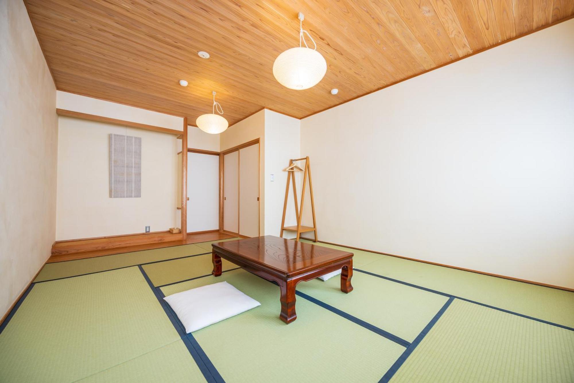 Отель Yasuesou Ikeda  Экстерьер фото